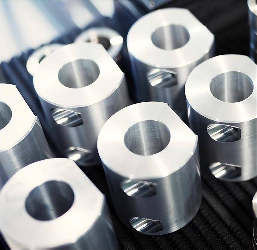 Mesin Haozhifeng: Terlibat ing Hardware Perdagangan Luar Negeri